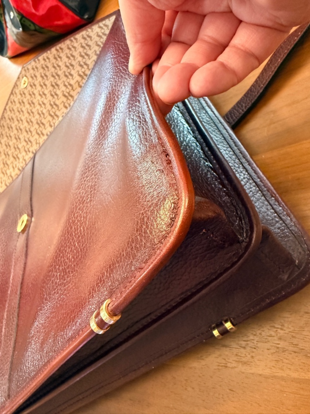 YSL Rare Vintage Portfolio Leather Briefcase in Burgundy with Gold hardware - Picture 10 of 16